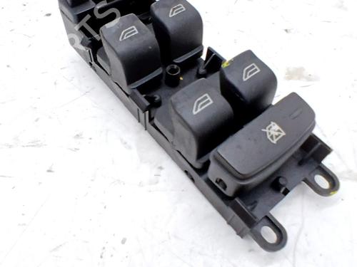 Used Left front window switch Left front window switch LAND ROVER FREELANDER 2 (L359) 2.2 TD4 4x4 (160 hp) 35977184 35977184
