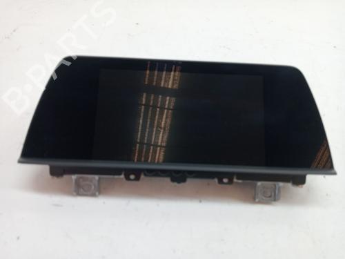Used Display monitor BMW 1 (F20) 116 d (116 hp) 23357018