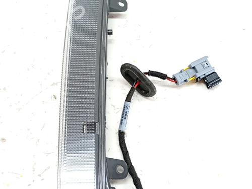 Terzo stop OPEL CORSA F (P2JO) 1.2 MHEV (101 hp) 31247533