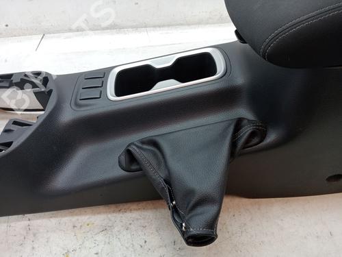 Armrest / Center console NISSAN NAVARA NP300 Platform/Chassis (D23) 2.3 dCi 4x4 | BP23280476I20 