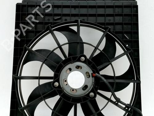 Køleventilator elektrisk SEAT IBIZA IV (6J5, 6P1) 1.4 TDI (80 hp) 32105409