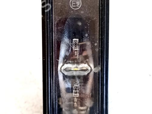 Nummerpladelys Nummerpladelys PEUGEOT 2008 II (UD_, US_, UY_, UJ_, UR_, UC_) 1.2 PureTech 100 (USHNK) (101 hp) 34005093 34005093