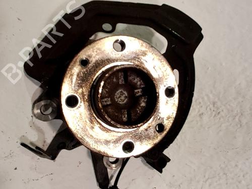 Used Left front steering knuckle Left front steering knuckle RENAULT TWINGO III (BCM_, BCA_) 0.9 TCe 90 (BCM9, BCM2) (90 hp) 34537353 34537353
