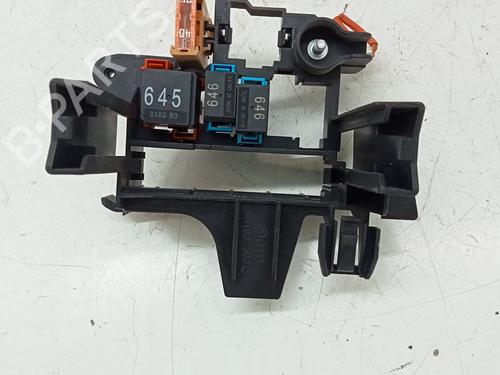 Used Fuse box AUDI Q5 (8RB) 2.0 TDI (150 hp) 29302635
