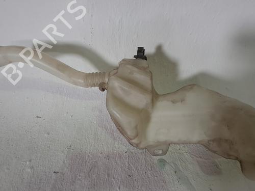 Used Windscreen washer tank Windscreen washer tank PEUGEOT 5008 (0U_, 0E_) 2.0 HDi 150 / BlueHDi 150 (150 hp) 39740222 39740222