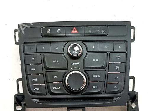 Used Radio Radio OPEL ZAFIRA TOURER C (P12) 1.4 (75) (140 hp) 33761722 33761722