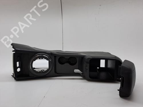 Armrest / Center console KIA SPORTAGE III (SL) 1.7 CRDi | BP23365088I20 