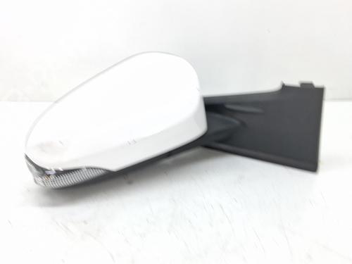 Right mirror TOYOTA YARIS (_P13_) 1.5 Hybrid (NHP130_, NHP130) | BP28956870C27 