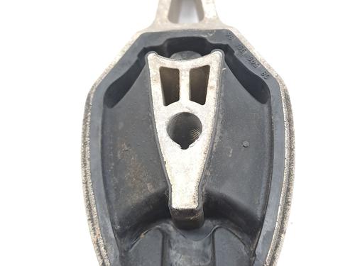 Used Gearbox mount CITROËN C3 ORIGIN III (SX) 1.2 PURETECH 82 (SXHMRV) (83 hp) 29179708