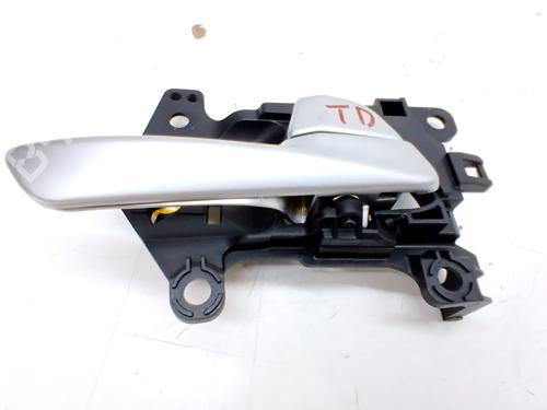 Used Rear right interior door handle Rear right interior door handle 38416881 38416881