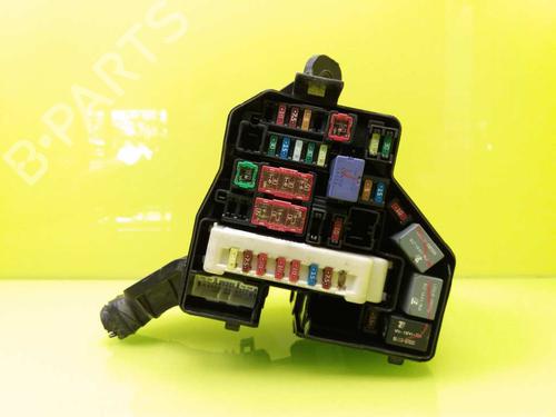 Fuse box TOYOTA YARIS (_P13_) 1.0 (KSP130_, KSP130) | BP23384659E1 