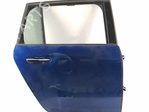 dr-hjre-bagtil-citroen-c4-grand-picasso-ii-da_-de_-2013-38419568 main image