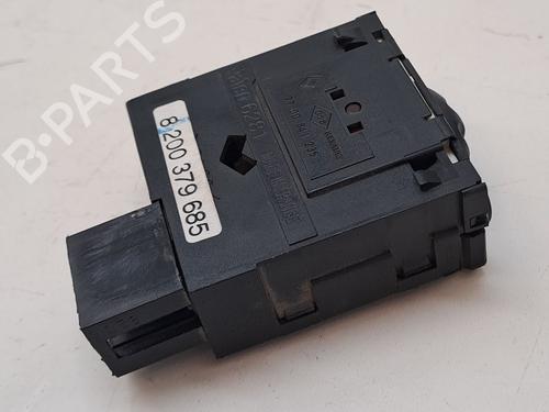 Headlight switch RENAULT KANGOO / GRAND KANGOO II (KW0/1_) 1.5 dCi 90 (KW18) | BP27462258I24 