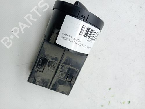 Headlight switch SKODA FABIA II (542) 1.2 12V | BP23354774I24 