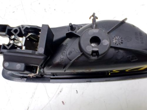 Venstre bagtil invendig håndtag Venstre bagtil invendig håndtag RENAULT TALISMAN (LP_) 1.7 Blue dCi 120 (LPA7) (120 hp) 33871179 33871179