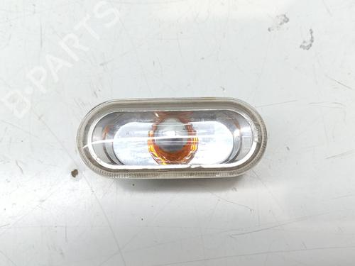 Højre side indikator SEAT IBIZA IV ST (6J8, 6P8) 1.4 TDI (90 hp) 29228973