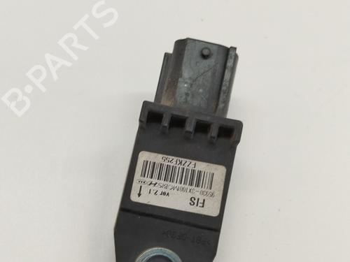 Used Electronic sensor HYUNDAI ELANTRA V Saloon (MD, UD) 1.6 (132 hp) 27519875