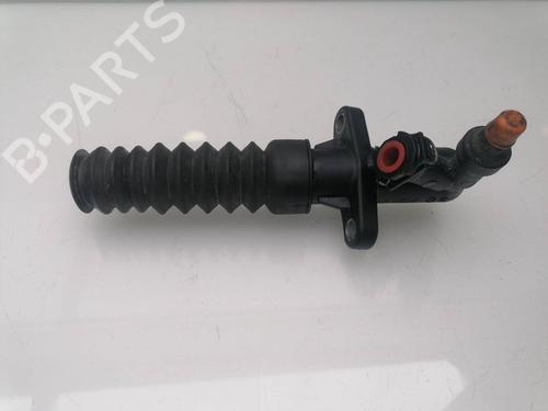 Used Clutch slave cylinder CITROËN C3 AIRCROSS II (2R_, 2C_) 1.5 BlueHDi 110 (110 hp) 25712613