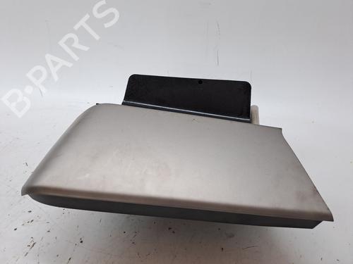 Used Glove box BMW i3 (I01) Electric (170 hp) 23364223