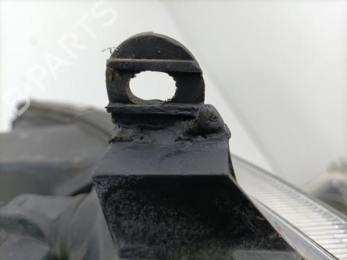 Right headlight OPEL VECTRA B (J96) 2.2 i 16V (F19) | BP25988958C29 