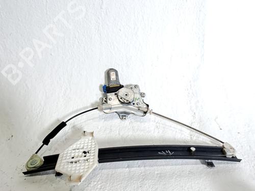 Elevalunas trasero derecho CHEVROLET CAPTIVA (C100, C140) 2.0 D 4WD (150 hp) 31701297