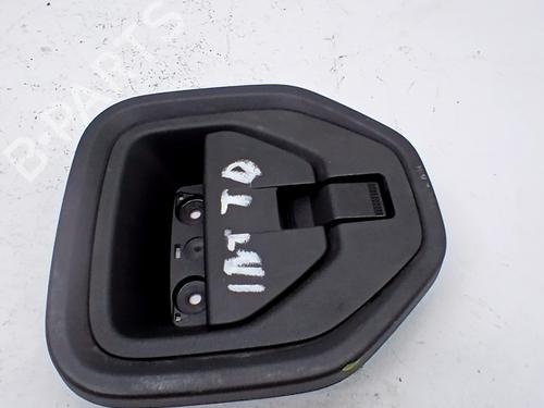 Used Rear right interior door handle Rear right interior door handle 39400890 39400890