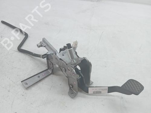 Used Clutch pedal HONDA CR-V III (RE_) 2.2 i-CTDi 4WD (RE6) (140 hp) 23339434