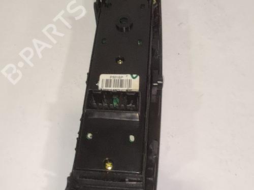 Left front window switch HYUNDAI ix35 (LM, EL, ELH) 1.7 CRDi | BP37223984I27 - Image 3