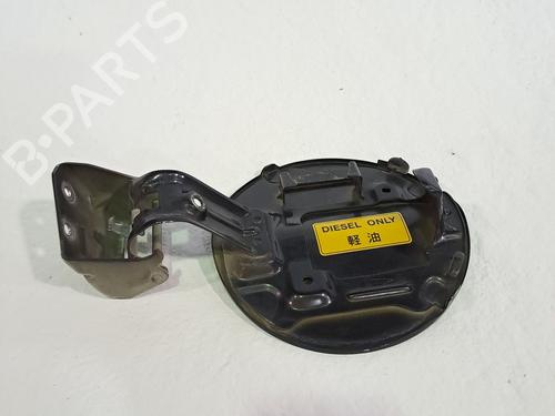 Fuel flap SUZUKI GRAND VITARA II (JT, TE, TD) 1.9 DDiS All-wheel Drive (JT419, TD44, JB419WD, JB419XD,... | BP26192738C131 