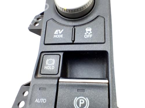 Used Switch LEXUS NX (_Z1_) 300h AWD (AYZ15, AYZ15_, AYZ15R) (197 hp) 32107414