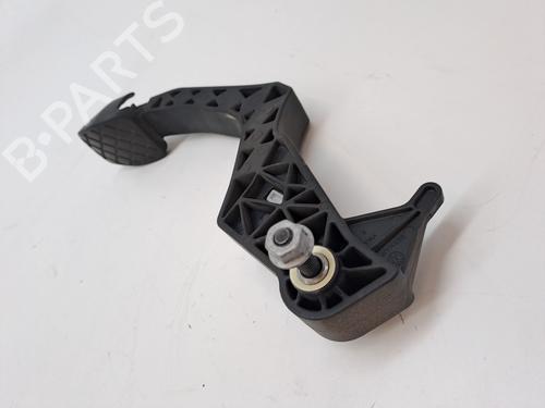 Clutch pedal SKODA SUPERB II (3T4) 1.6 TDI | BP23362158I13 