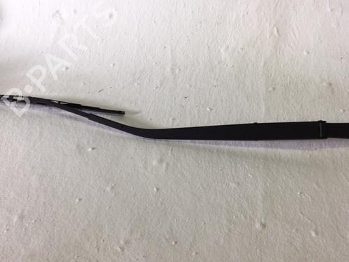 Used Front windshield wiper arm Front windshield wiper arm 38990963 38990963