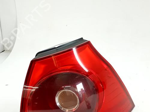right-taillight-vw-golf-v-1k1-2003-2004-2005-2006-2007-2008-2009-2010-33761527 main image