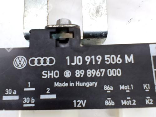 Used Electronic module Electronic module VW POLO V (6R1, 6C1) 1.6 TDI (90 hp) 34708122 34708122