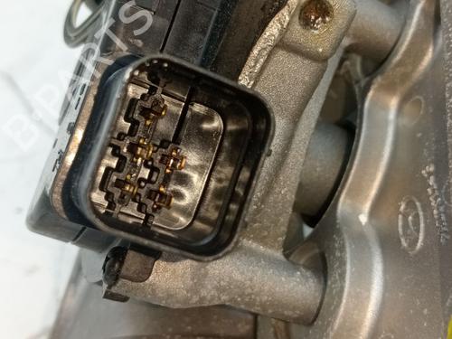 Front wiper motor HYUNDAI ix35 (LM, EL, ELH) 1.7 CRDi | BP24444922M29 