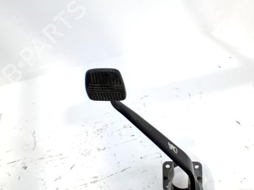 Used Break pedal Break pedal NISSAN NAVARA NP300 Pickup (D23, D23T) 2.3 dCi 4x4 (D231) (163 hp) 34647462 34647462