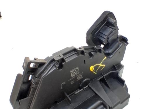 rear-left-lock-seat-arona-kj7-kjp-2017-33772202 main image