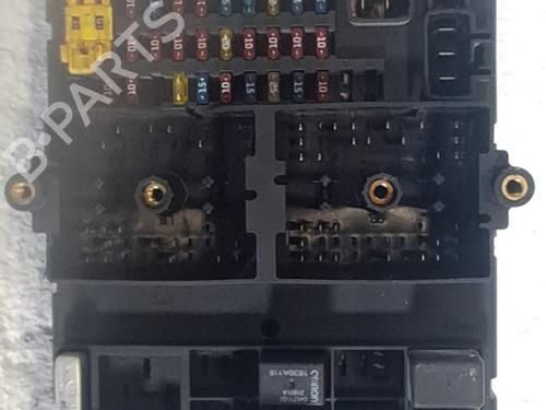 Used Fuse box JEEP GRAND CHEROKEE II (WJ, WG) 4.0 4x4 (190 hp) 32042255