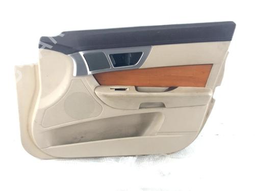 Høyre frontpanel Høyre frontpanel JAGUAR XF I (X250) 3.0 D (241 hp) 34497238 34497238