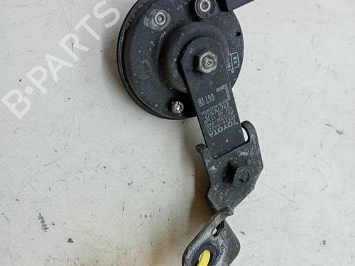 Used Horn TOYOTA YARIS (_P13_) 1.5 Hybrid (NHP130_, NHP130) (101 hp) 23351390