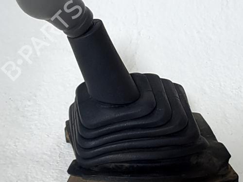 Used Gear lever SUZUKI VITARA (ET, TA, TD) 1.6 All-wheel Drive (TA, TA01, SE416) (80 hp) 32257545
