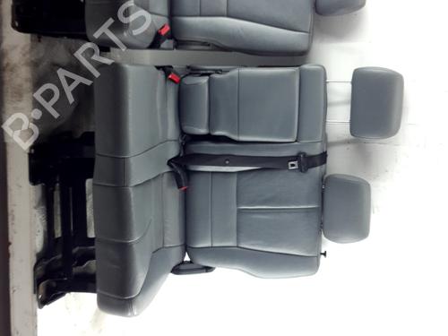Sæde Bagtil Sæde Bagtil MERCEDES-BENZ M-CLASS (W163) ML 270 CDI (163.113) (163 hp) 35779127 35779127