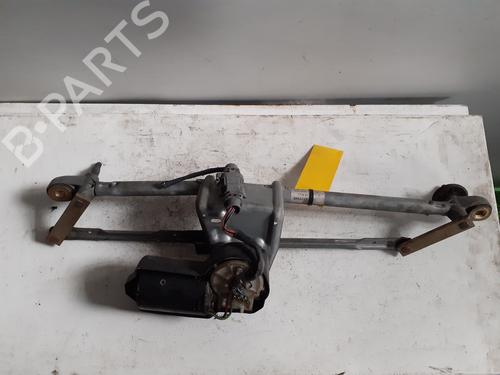 Used Front wiper motor RENAULT CLIO I (B/C57_, 5/357_) 1.2 (5/357Y, 5/357K) (58 hp) 26233257