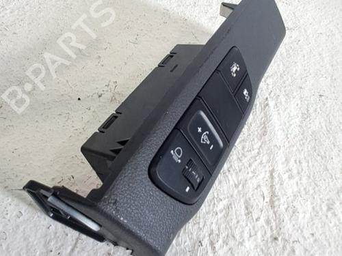 Switch HYUNDAI IONIQ (AE) 1.6 GDI Hybrid | BP29500417I30 