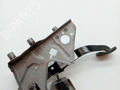 bremsepedal RENAULT CAPTUR I (J5_, H5_) 1.5 dCi 90 (J5N4, J5M5, J5MW, J5M6, J5AL, J5AJ) (90 hp) 23344833