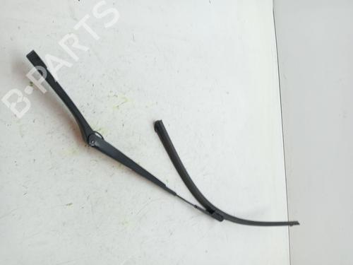 Used Front windshield wiper arm VW PASSAT B7 Variant (365) 2.0 TDI (140 hp) 23353298