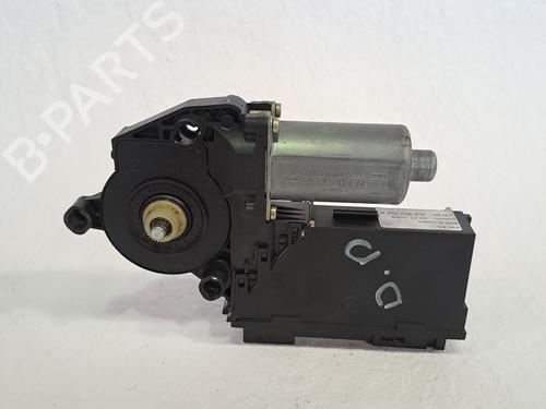 Portierruitmotor rechtsvoor PORSCHE CAYENNE (9PA) 3.2 (250 hp) 27463573