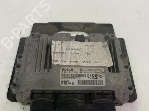engine-control-unit-ecu-citroen-c4-i-lc_-2004-2005-2006-2007-2008-2009-2010-2011-2012-2013-2014-33767583 main image