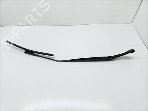 Used Front windshield wiper arm NISSAN QASHQAI I (J10, NJ10) 1.6 (117 hp) 25456096