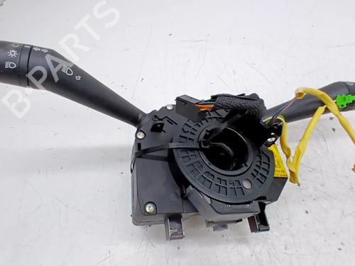 switch-fiat-grande-punto-199_-2005-38417762 main image